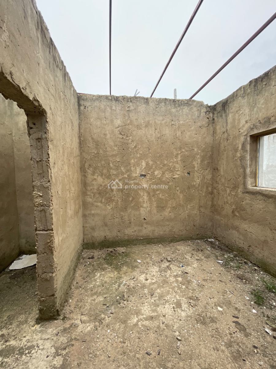 2 Bedroom Semi Detached Bungalow., Nyanya, Abuja, Semi-detached Bungalow for Sale