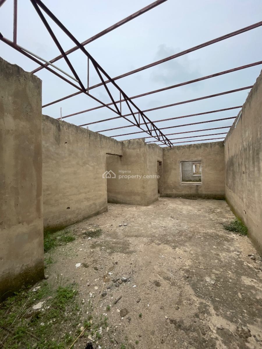 2 Bedroom Semi Detached Bungalow., Nyanya, Abuja, Semi-detached Bungalow for Sale