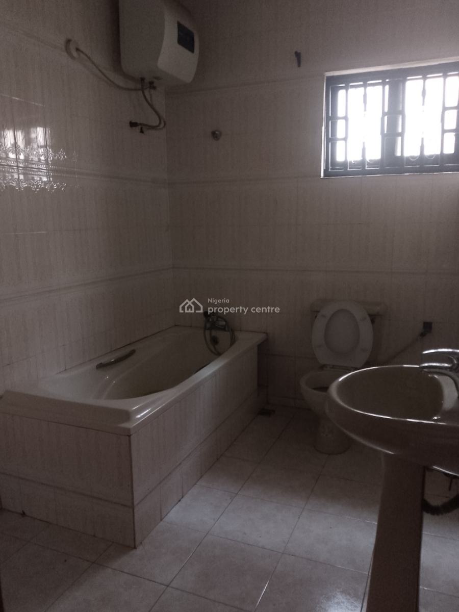 6 Bedroom Detached House & 4 Bedroom Detached House, Ramat Crescent, Gra, Ogudu, Lagos, Detached Duplex for Sale