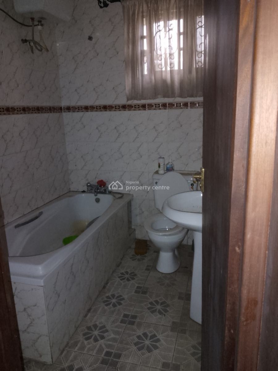 6 Bedroom Detached House & 4 Bedroom Detached House, Ramat Crescent, Gra, Ogudu, Lagos, Detached Duplex for Sale