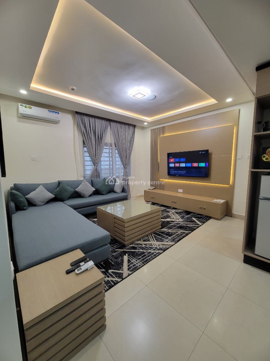 One Bedroom Apartment, Ebitu Ukiwe Street, Jabi, Abuja, Flat / Apartment Short Let