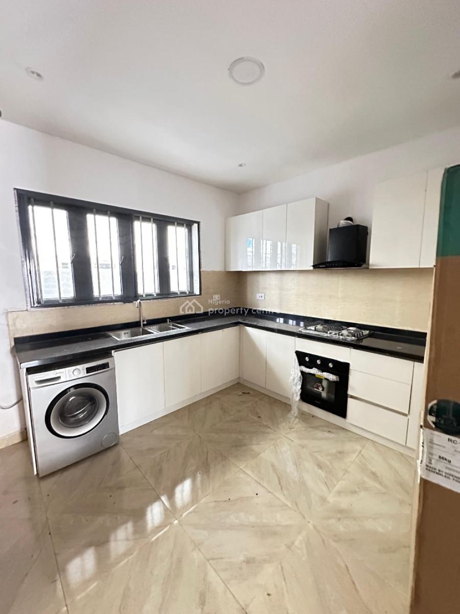 Newly Built 4bedroom Terrace, Lekki Phase 1, Lekki, Lagos, Terraced Duplex for Rent