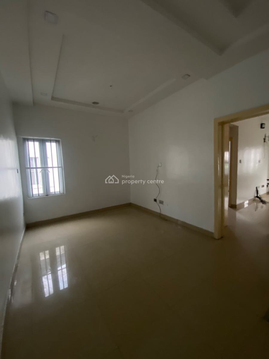 Clean 4 Bedroom Duplex, Chevron Drive, Lekki, Lagos, Semi-detached Duplex for Rent