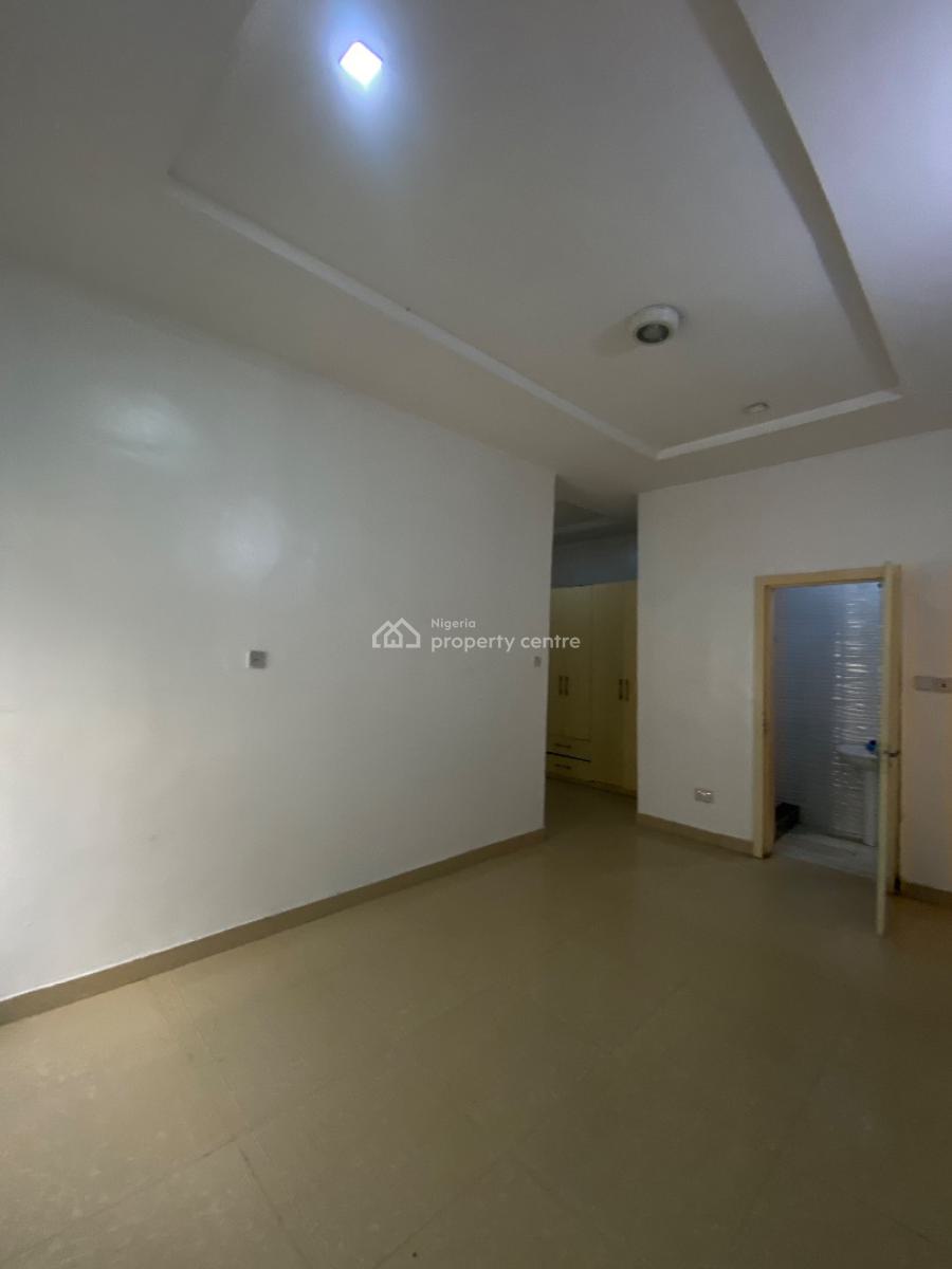 Clean 4 Bedroom Duplex, Chevron Drive, Lekki, Lagos, Semi-detached Duplex for Rent