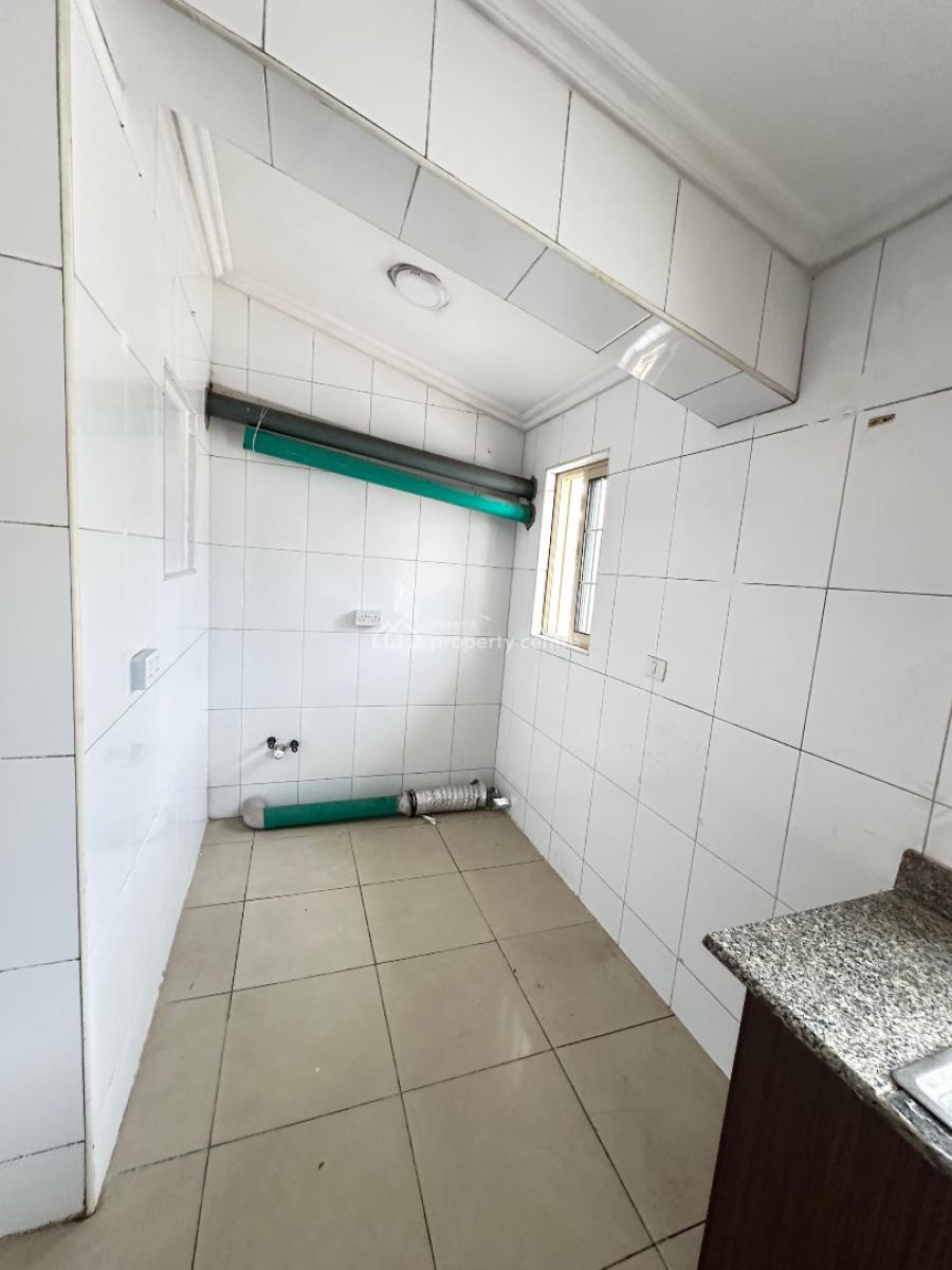 Lovely 5 Bedroom Apartment Penthouse, Lekki Phase 1, Lekki, Lagos, Flat / Apartment for Rent