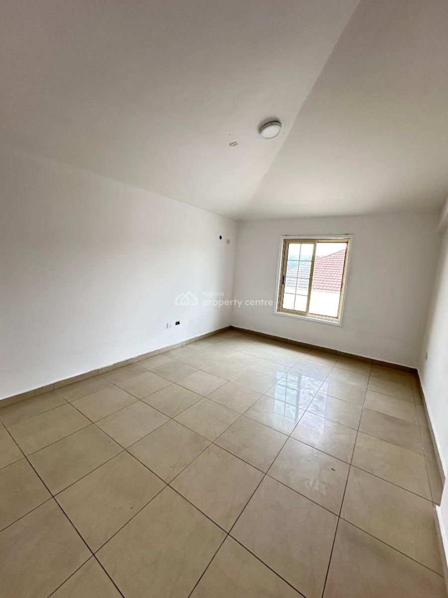 Lovely 5 Bedroom Apartment Penthouse, Lekki Phase 1, Lekki, Lagos, Flat / Apartment for Rent