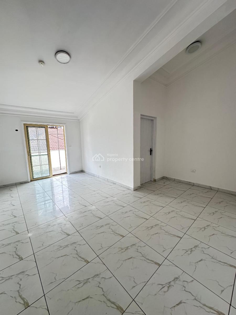 Lovely 5 Bedroom Apartment Penthouse, Lekki Phase 1, Lekki, Lagos, Flat / Apartment for Rent