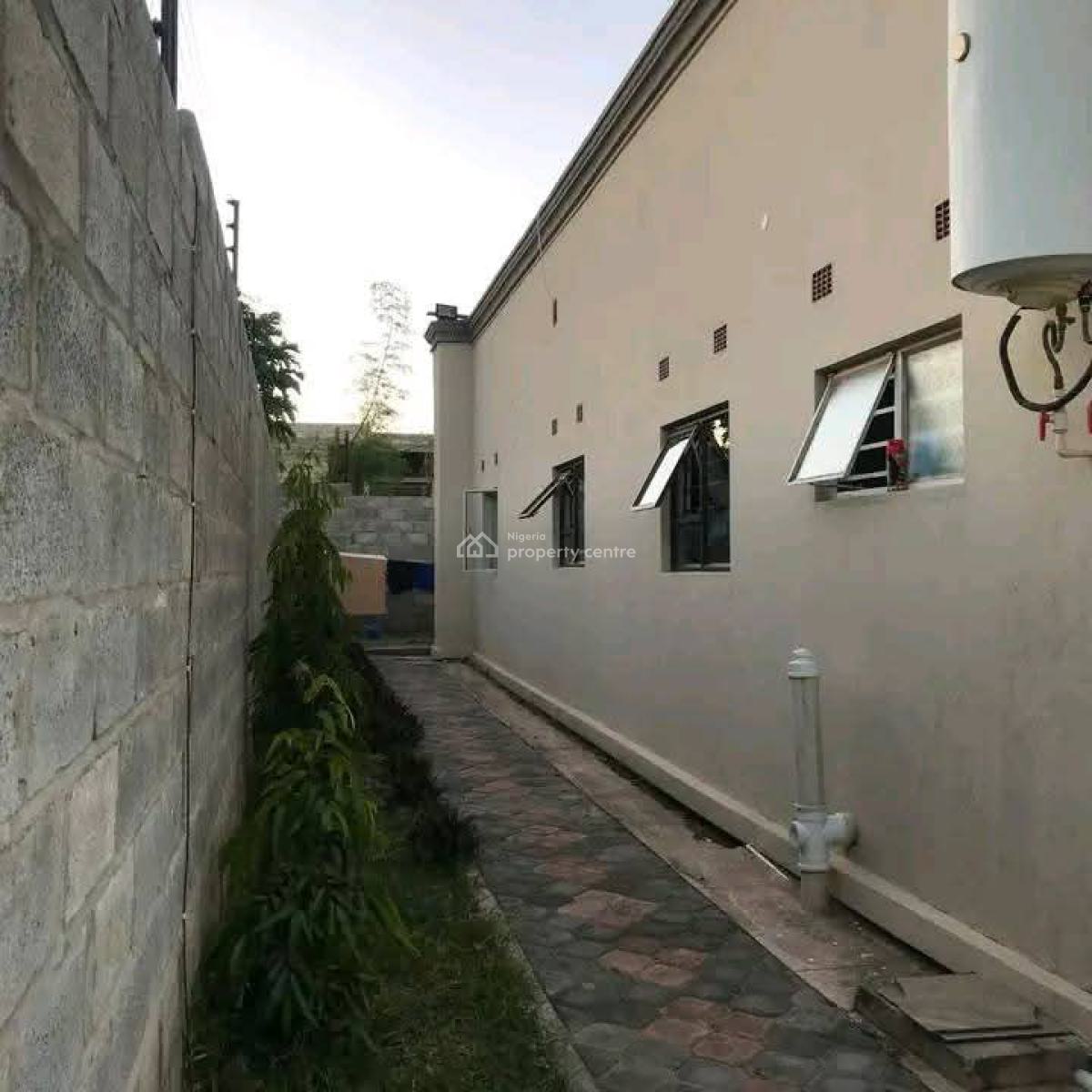 2 Bedroom Apartment, Ikeja, Lagos, House for Sale