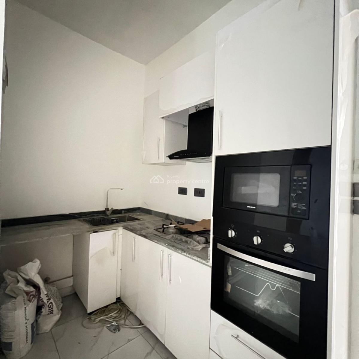 1 Bedroom Apartment, Chevron, Lekki, Lagos, Flat / Apartment for Sale