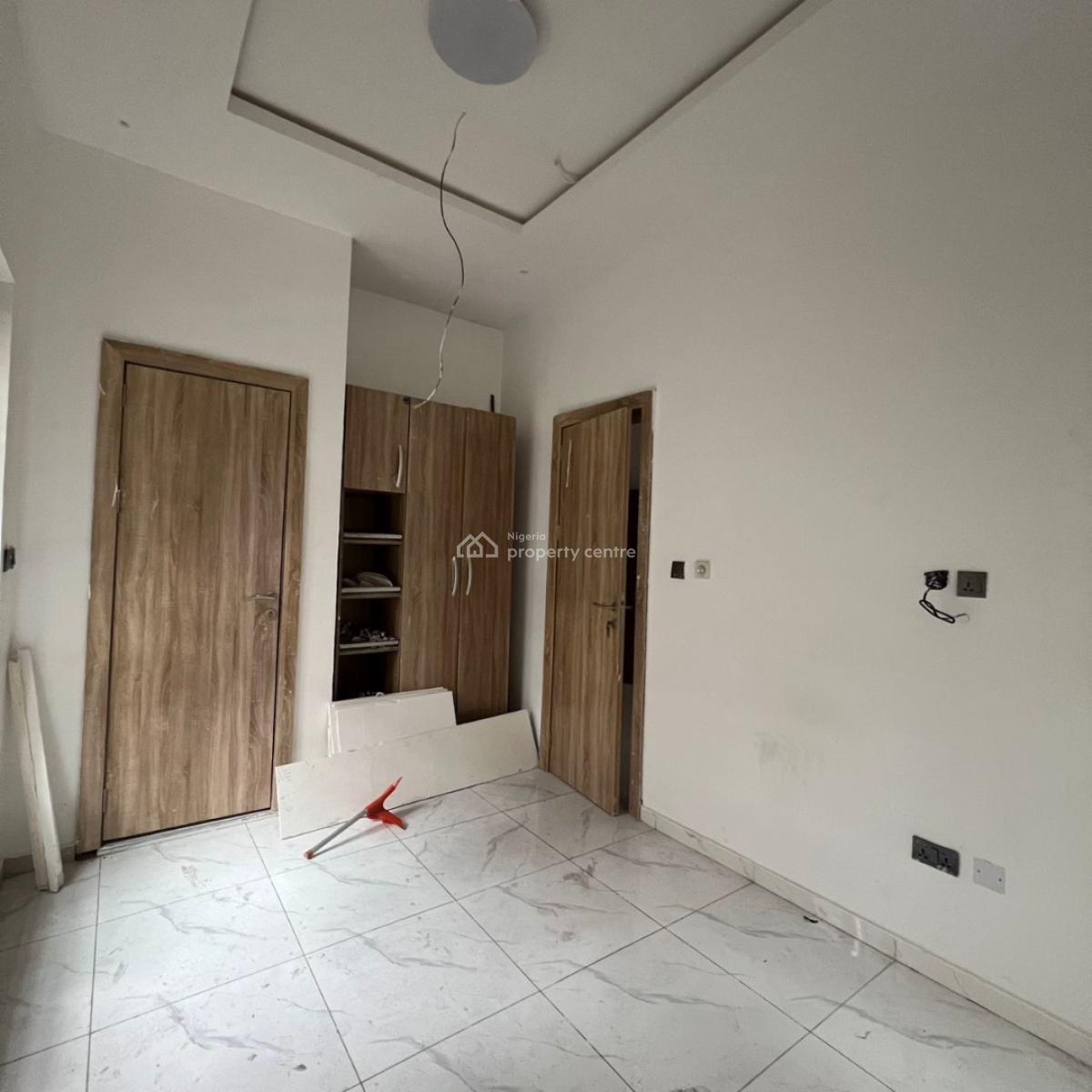 1 Bedroom Apartment, Chevron, Lekki, Lagos, Flat / Apartment for Sale