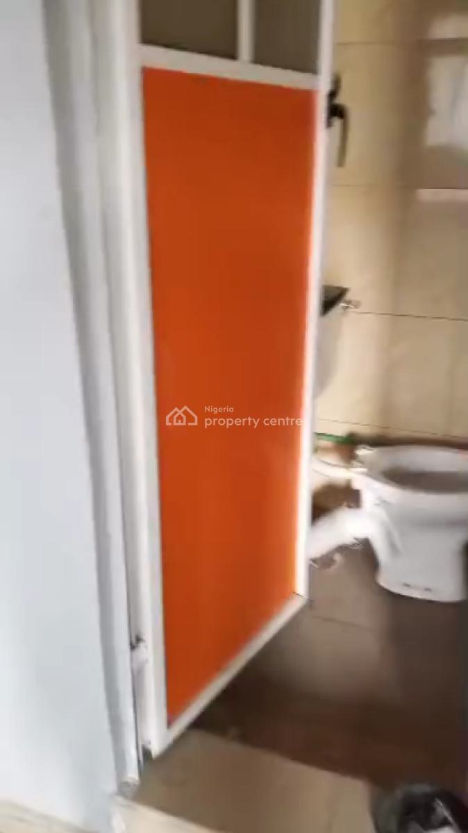 Specious Roomself, Shomolu, Shomolu, Lagos, Self Contain (single Rooms) for Rent