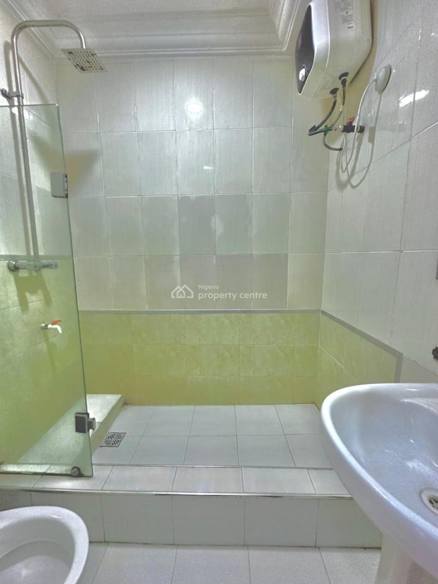 Luxury 30 Rooms Furnished Hotel with C of O, Ajoa Estate, Ikeja, Lagos, Hotel / Guest House for Sale