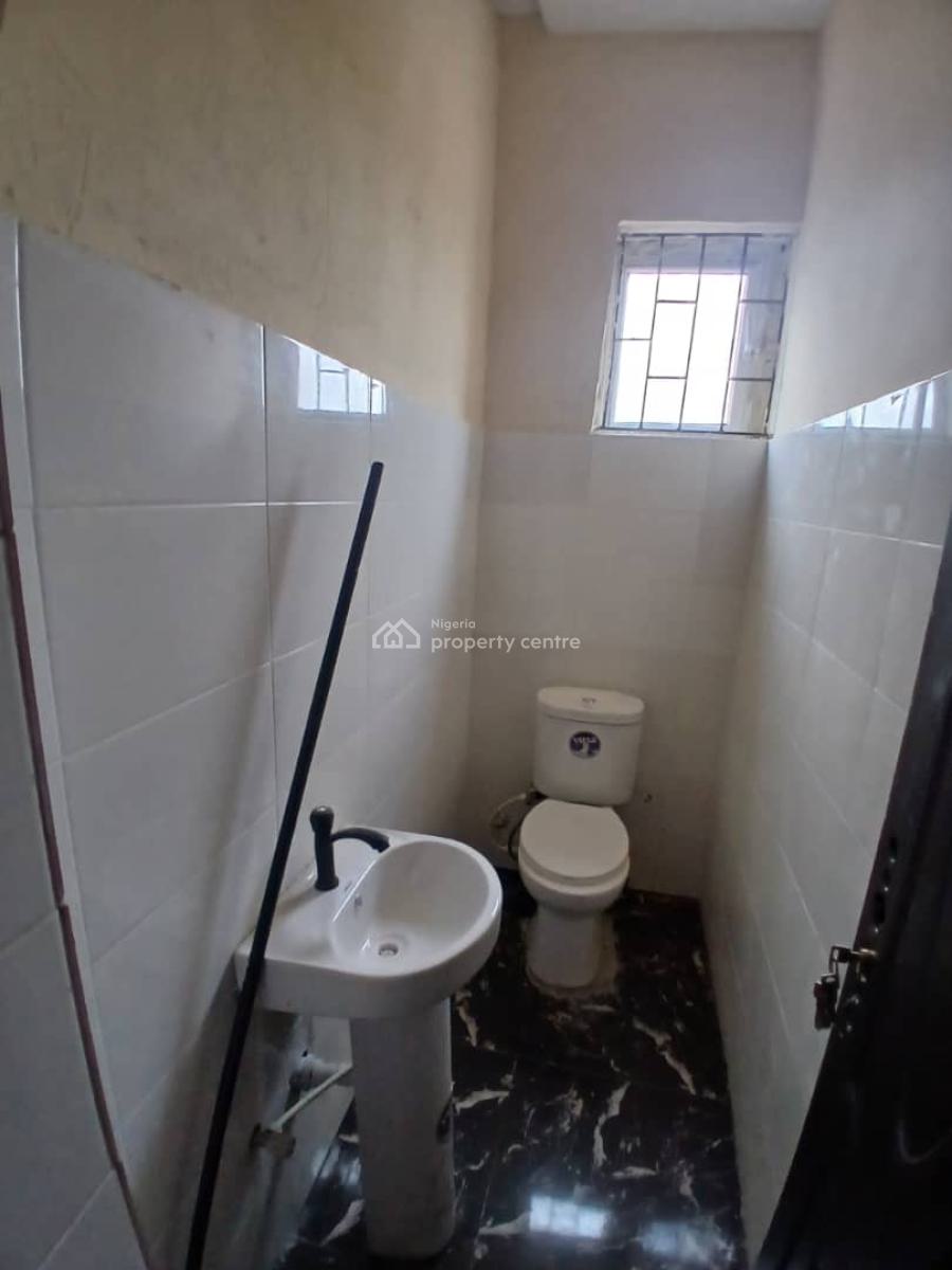 Standard 3 Bedroom Apartment in a S Secured Estate, Meridian Park Estate, Awoyaya, Awoyaya, Ibeju Lekki, Lagos, Flat / Apartment for Rent