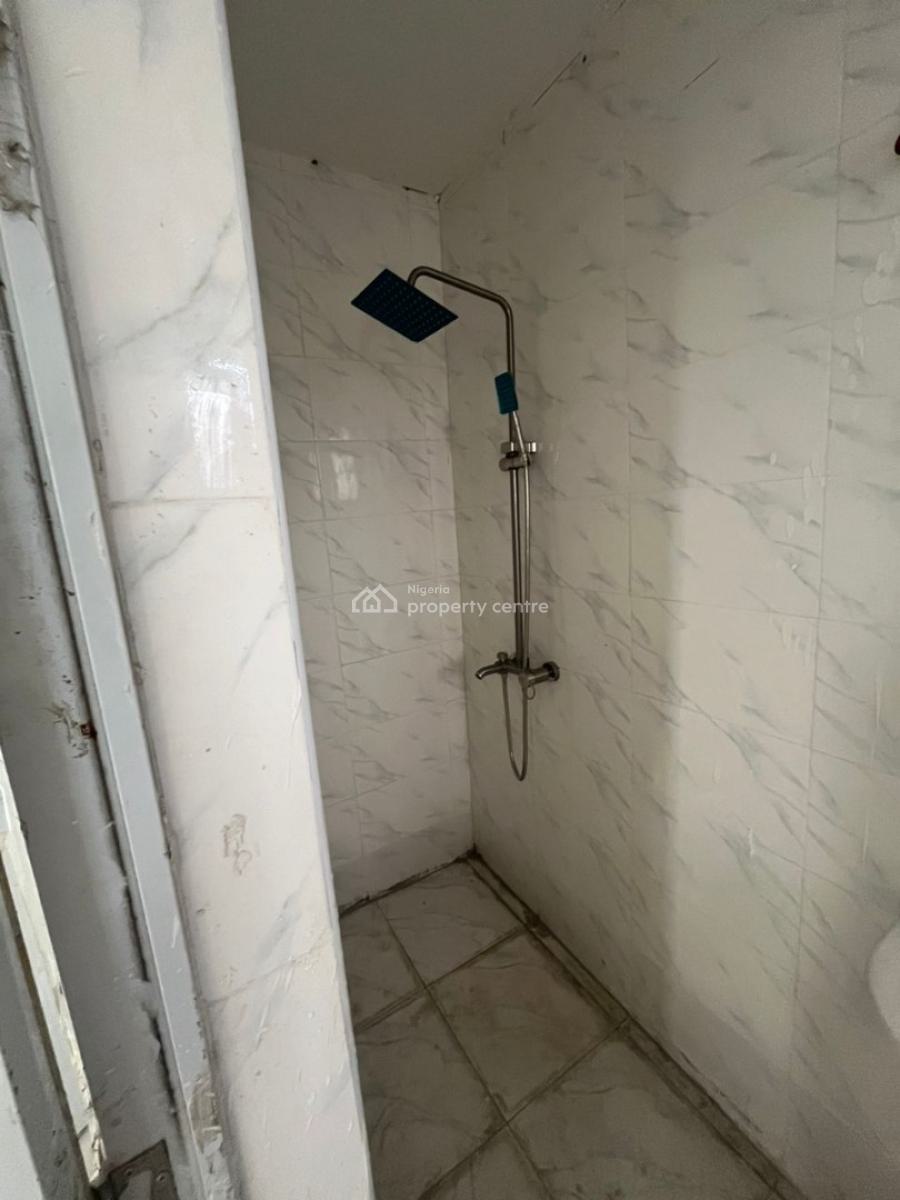 Beautiful Newly Built 3 Bedroom Apartment in Gated Estate, Chevy Castle, Inside Emperor Homes, Chevron, Lekki, Lagos, Flat / Apartment for Sale