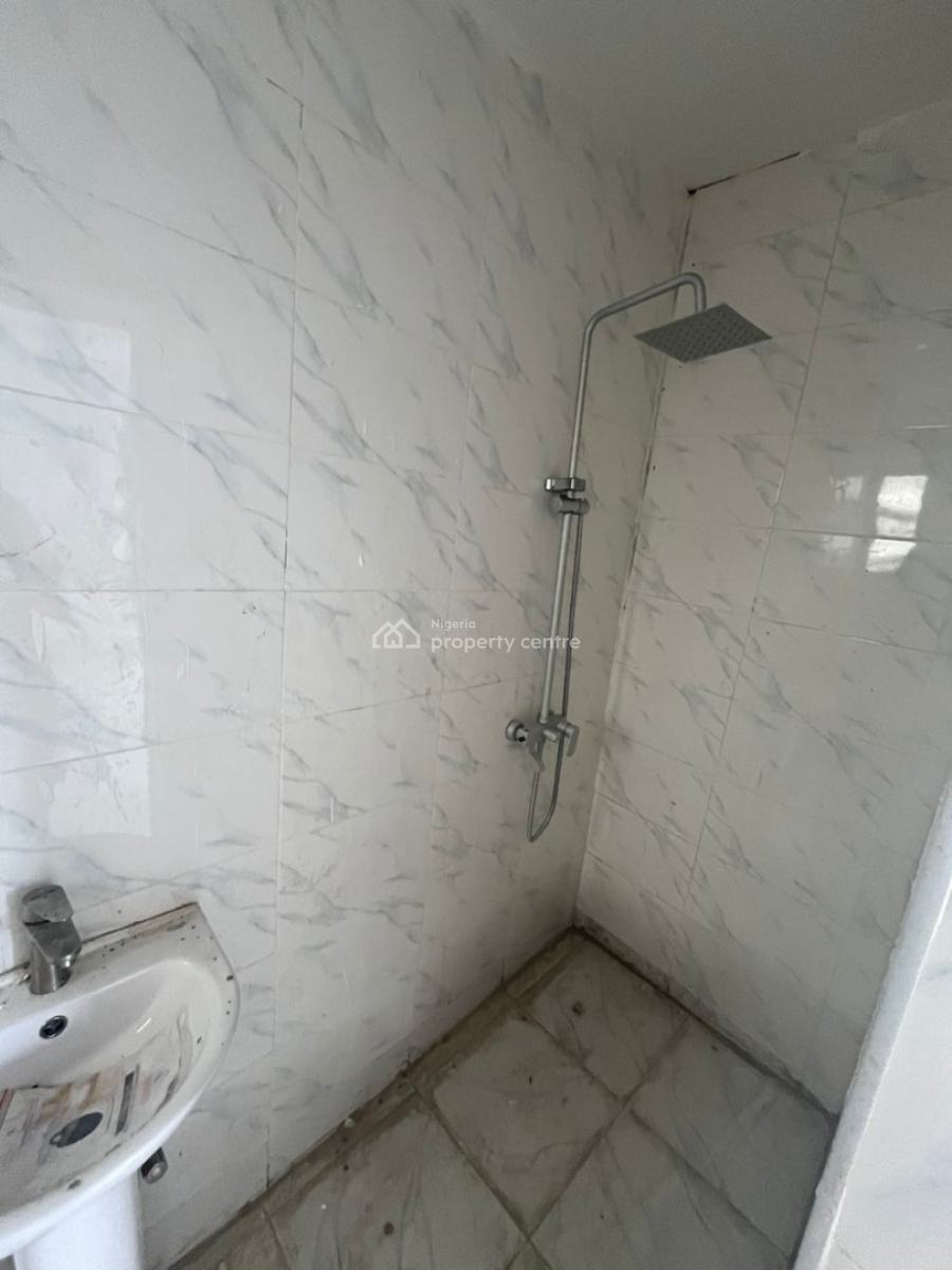 Beautiful Newly Built 3 Bedroom Apartment in Gated Estate, Chevy Castle, Inside Emperor Homes, Chevron, Lekki, Lagos, Flat / Apartment for Sale