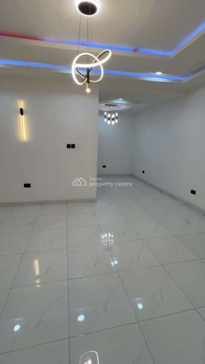 Spacious Four Bedroom Terraced Duplex with Bq, Guzape District, Abuja, Terraced Duplex for Rent