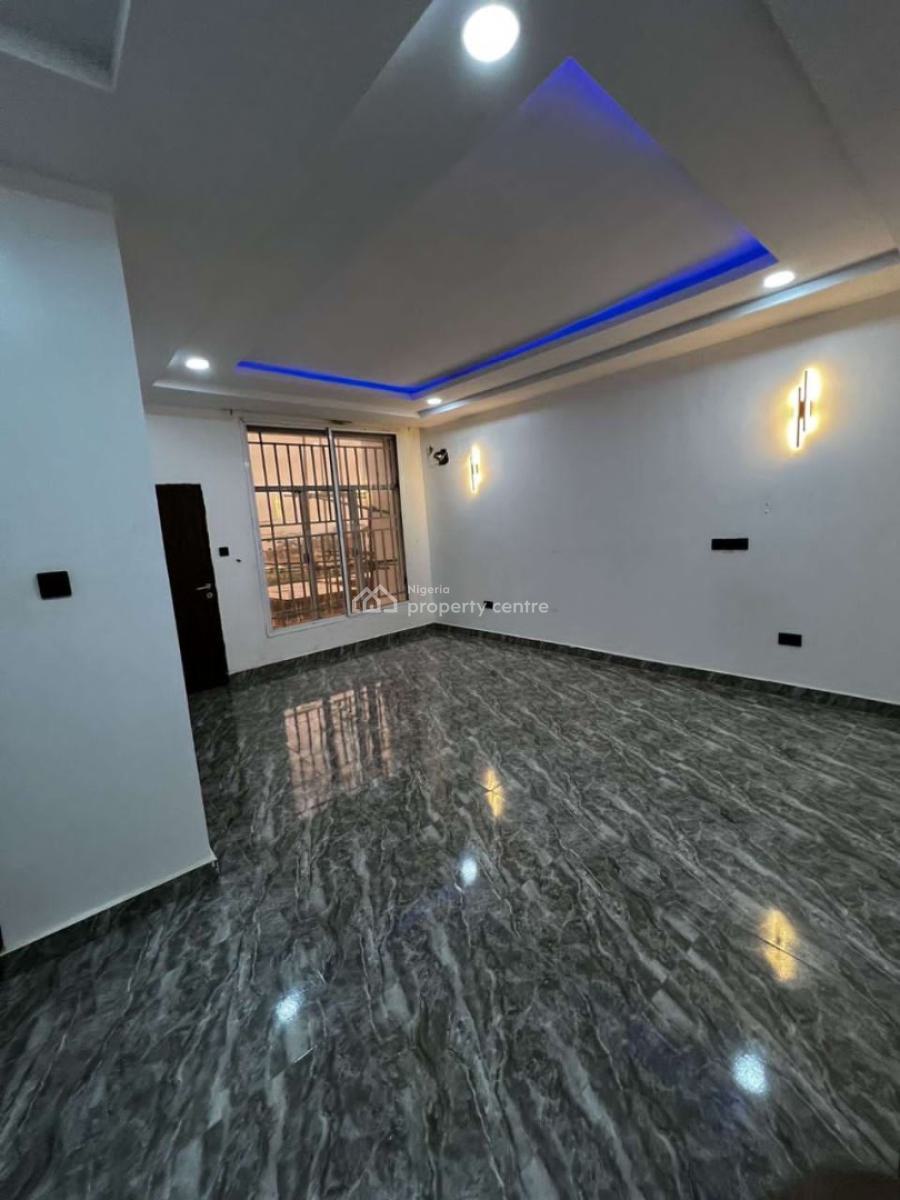Spacious Four Bedroom Terraced Duplex with Bq, Guzape District, Abuja, Terraced Duplex for Rent