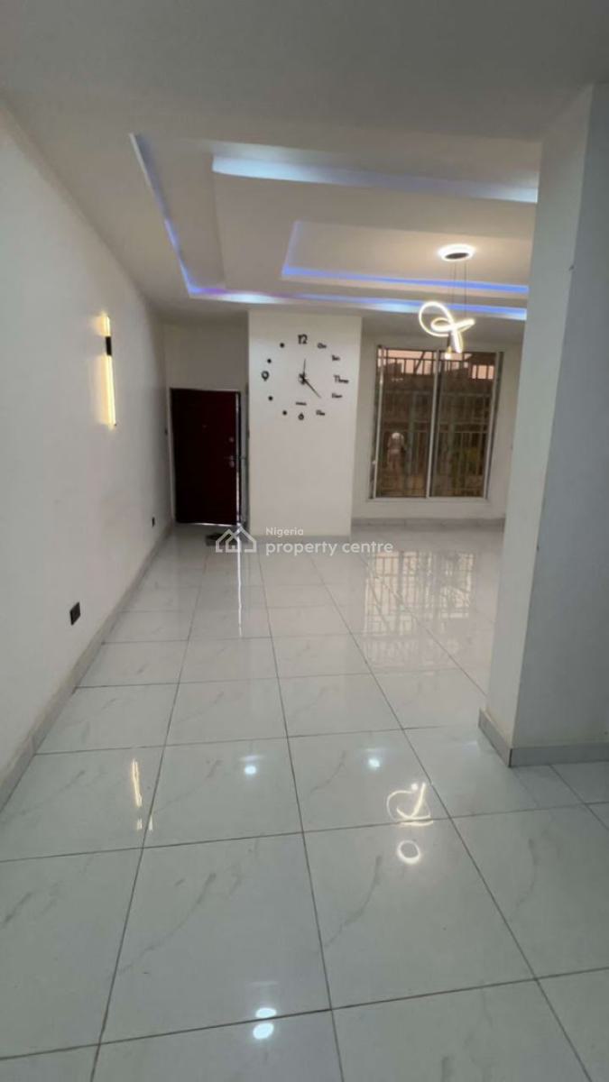 Spacious Four Bedroom Terraced Duplex with Bq, Guzape District, Abuja, Terraced Duplex for Rent