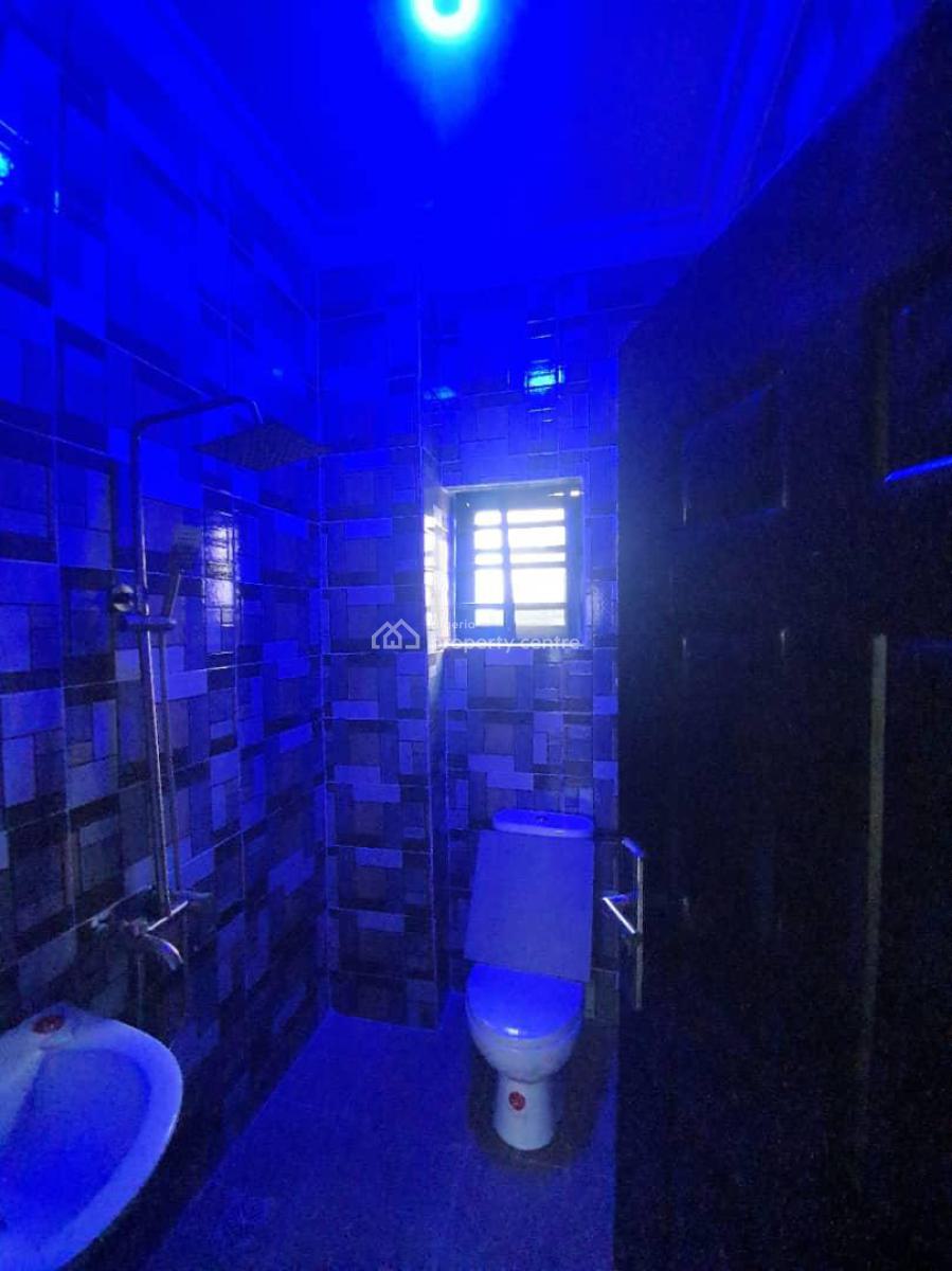 Luxury and Spacious Mini Flat Apartment (upstairs), Tulip Court Orchid Road, Lekki Expressway, Lekki, Lagos, Mini Flat (room and Parlour) for Rent