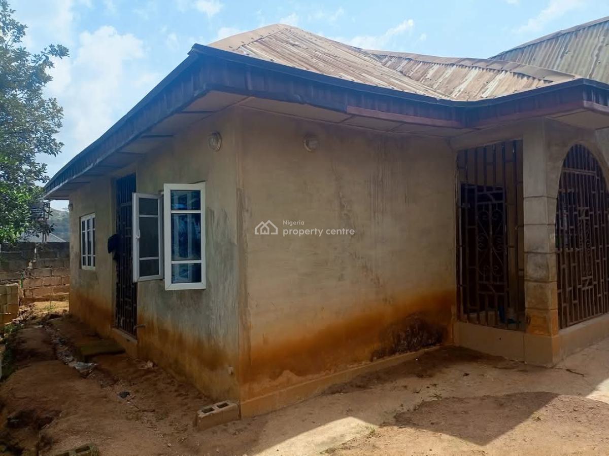 1 Unit of 3 Bed & 2 Unit of 2 Bedroom, Igoba, Akure, Ondo, Detached Duplex for Sale