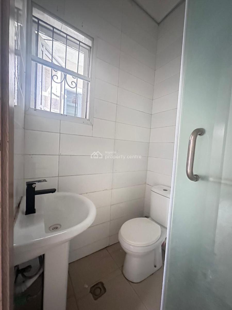 Neat & Serviced 2bedroom Apartment in a Serene Location, Agungi, Lekki, Lagos, Agungi, Lekki, Lagos, Flat / Apartment for Rent