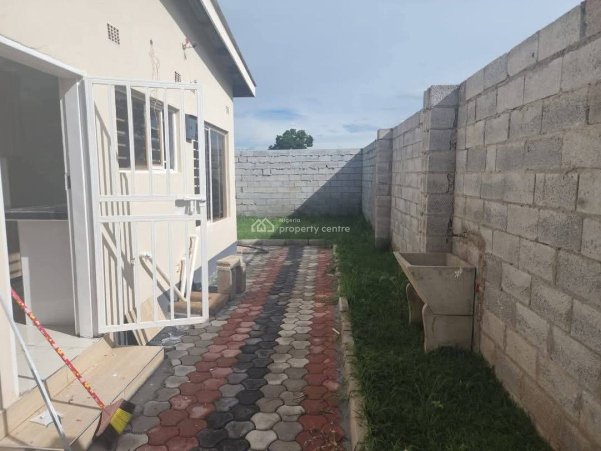 3 Bedroom Bungalow, Ogba, Ikeja, Lagos, Detached Bungalow for Sale