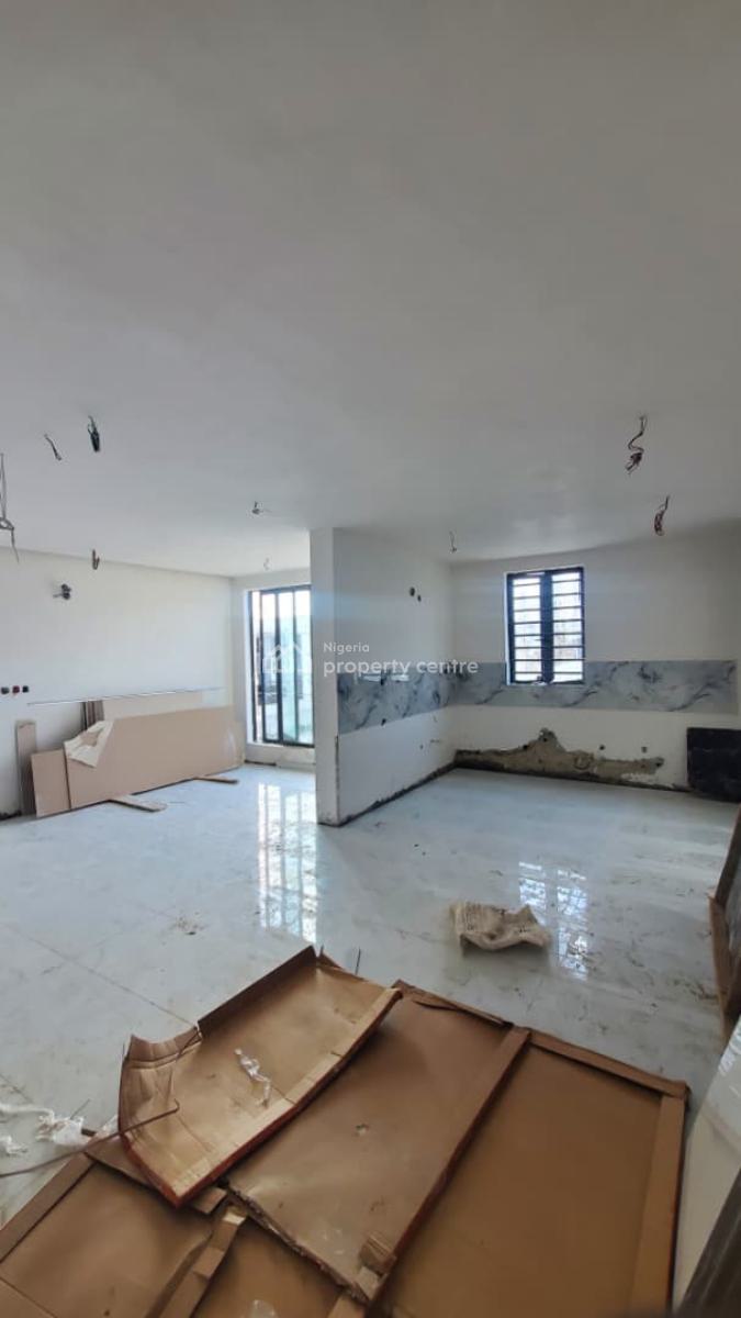 Nicely Built 2 Bedroom Apartment with Swimming Pool and Gym, Lekki Phase 1, Lekki, Lagos, Flat / Apartment for Sale