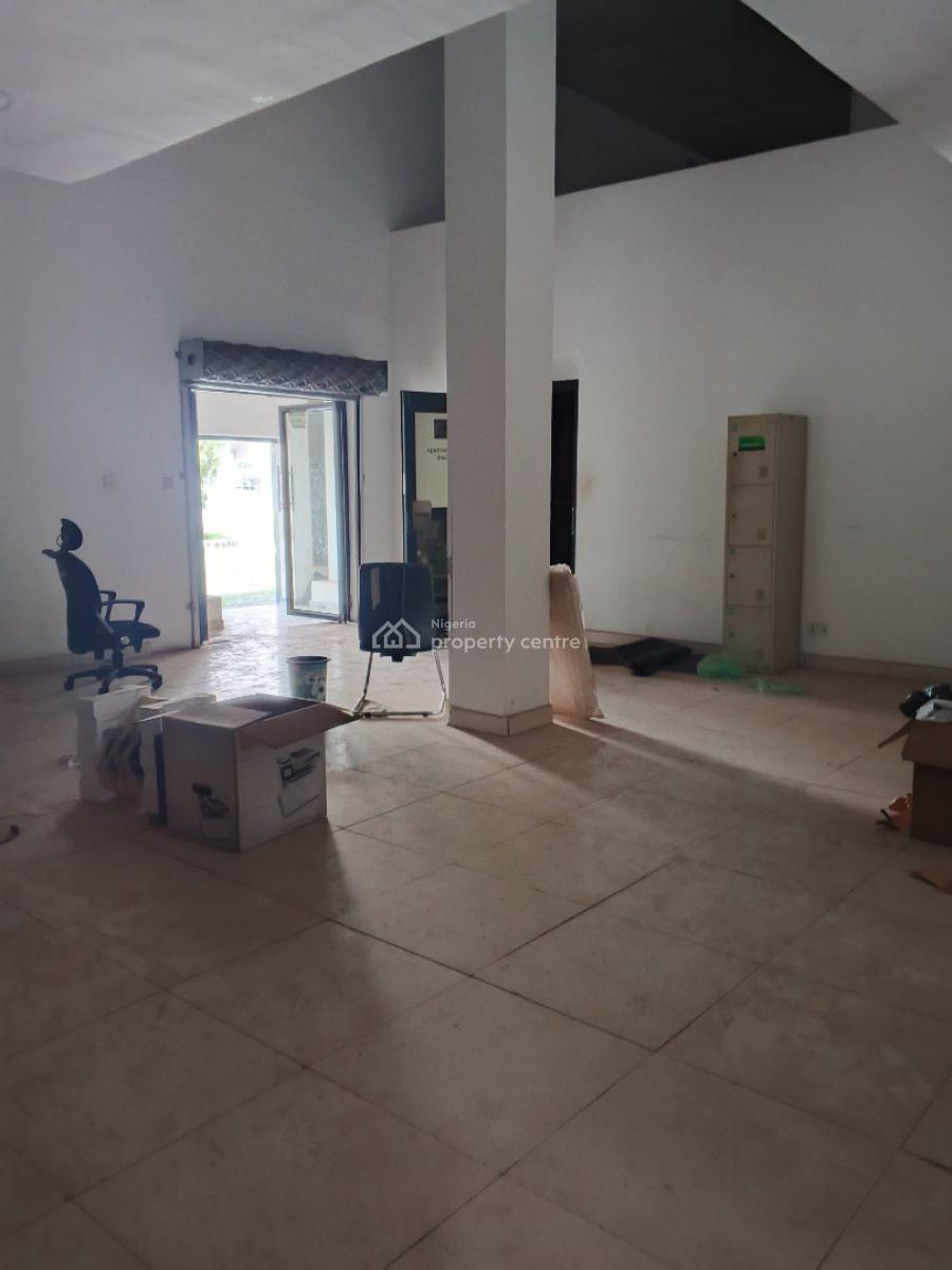 Entire Open Plan Office Complex of 2000sqm, Maitama District, Abuja, Plaza / Complex / Mall for Rent