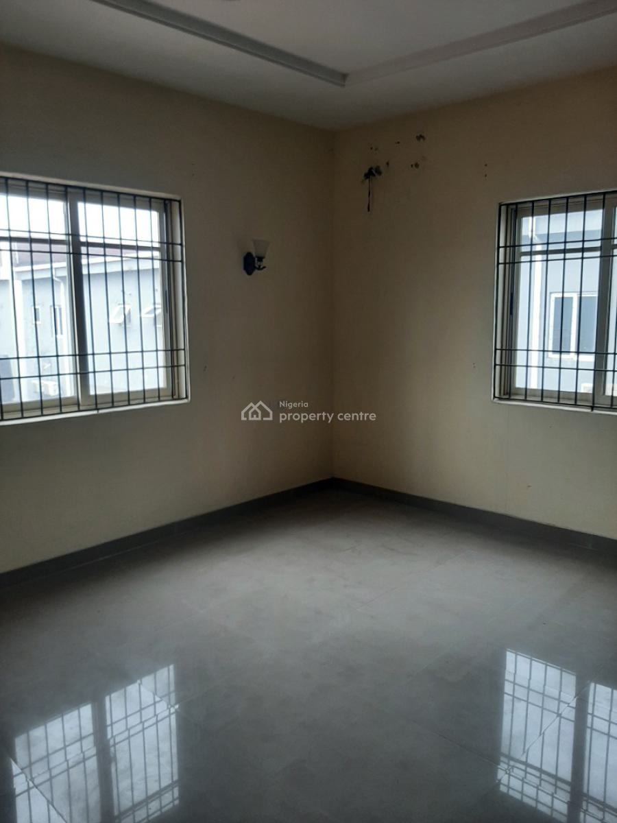 Serviced 1 Bedroom Mini Flat with Fitted Kitchen Cabinets/pantry Only, Ikate Elegushi, Lekki, Lagos, Flat / Apartment for Rent
