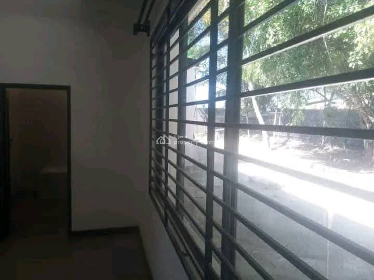 2 Bedroom Flat, Itire, Lagos, Mini Flat (room and Parlour) for Rent