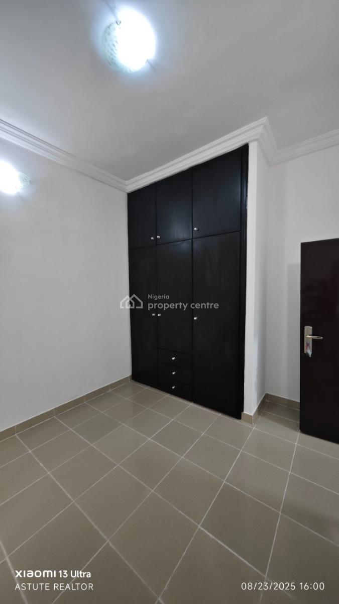 Spacious Self Service 2 Bedrooms Flat, Off Palace Road, Oniru, Victoria Island (vi), Lagos, Flat / Apartment for Rent