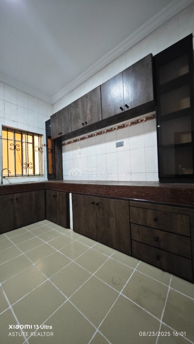 Spacious Self Service 2 Bedrooms Flat, Off Palace Road, Oniru, Victoria Island (vi), Lagos, Flat / Apartment for Rent