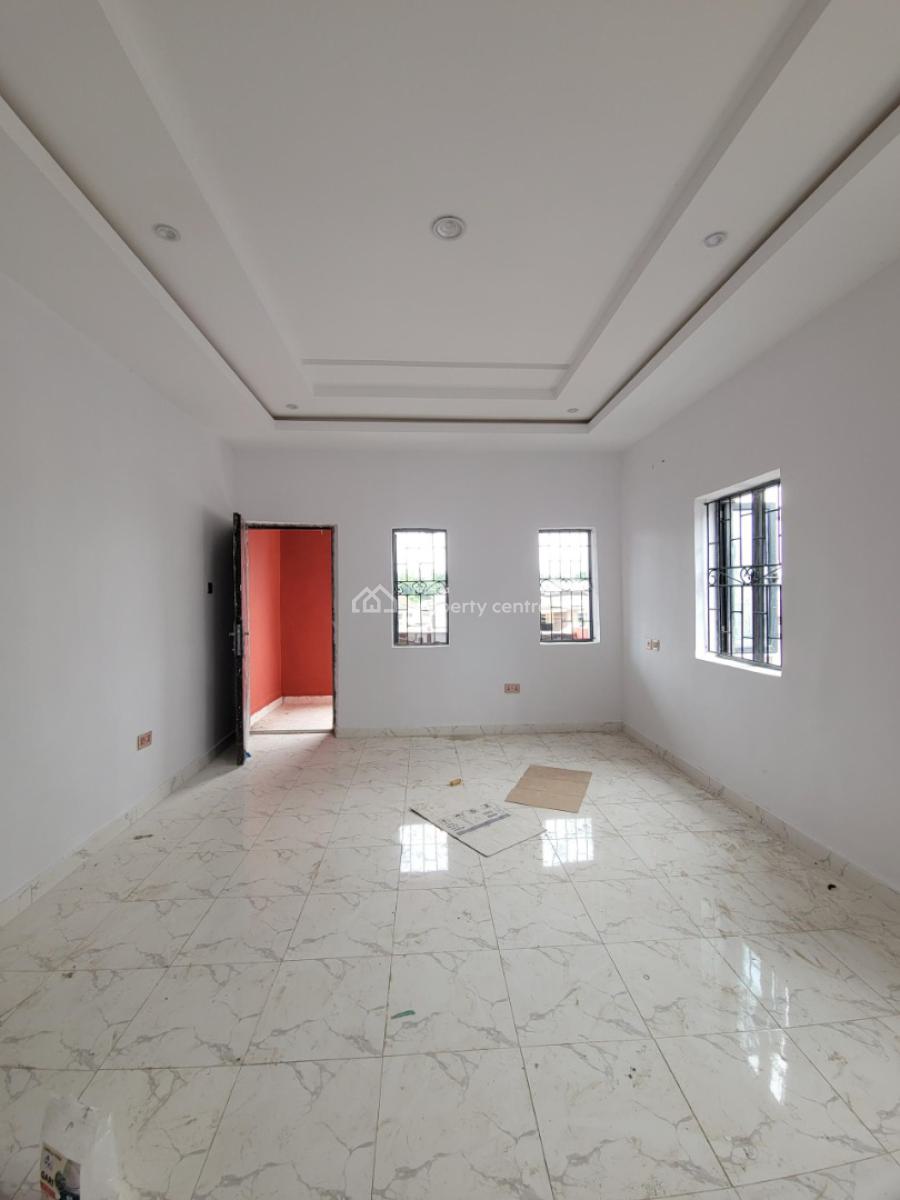 4 Bedroom Self Compound Duplex with a Room Bq, Kolapo Ishola Gra, Akobo, Ibadan, Oyo, Detached Duplex for Rent