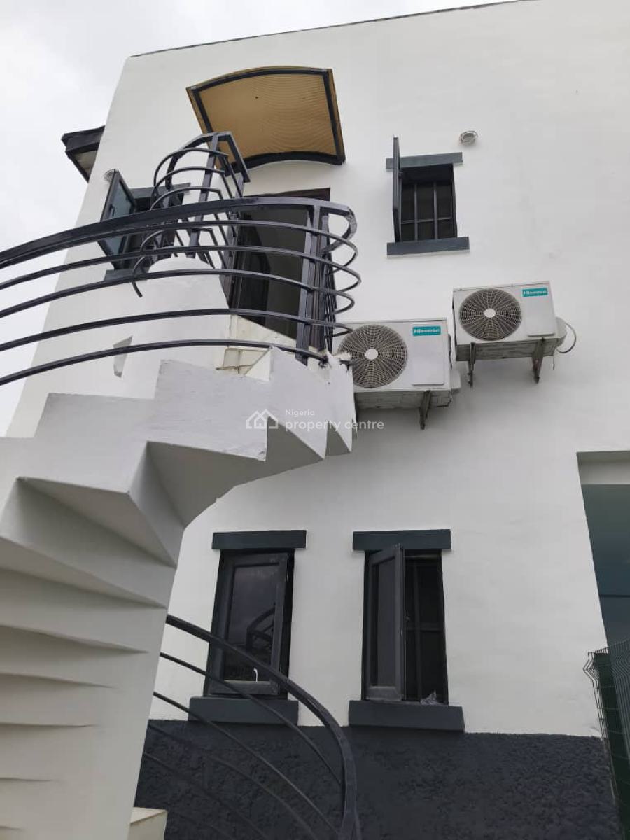 Very Luxury Spacious Service Mini Flat with Fitted Kitchen+acs+pool, Osapa, Osapa, Lekki, Lagos, Mini Flat (room and Parlour) for Rent