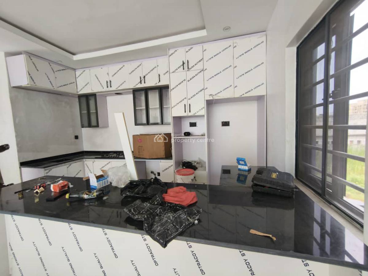 Very Luxury Spacious Service Mini Flat with Fitted Kitchen+acs+pool, Osapa, Osapa, Lekki, Lagos, Mini Flat (room and Parlour) for Rent