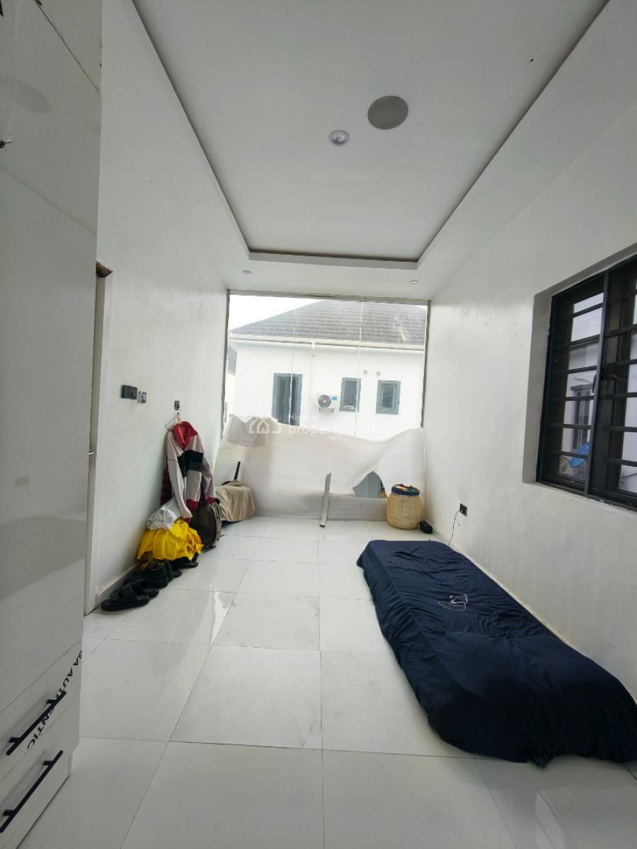 Luxury Spacious Mini Flat with Extra Toilet, Osapa, Lekki, Lagos, Mini Flat (room and Parlour) for Rent
