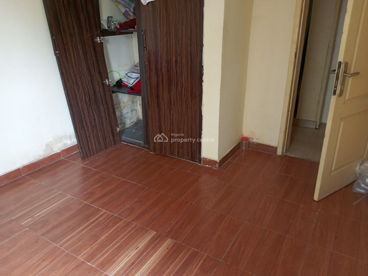 a Nice Room in a Shared Apartment, Abraham Adasanya Estate, Ajiwe, Ajah, Lagos, Self Contain (single Rooms) for Rent