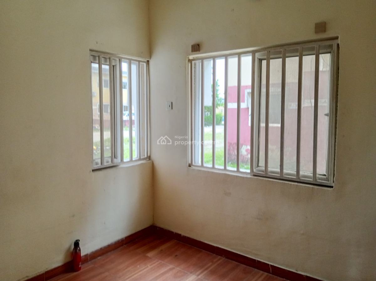 a Nice Room in a Shared Apartment, Abraham Adasanya Estate, Ajiwe, Ajah, Lagos, Self Contain (single Rooms) for Rent