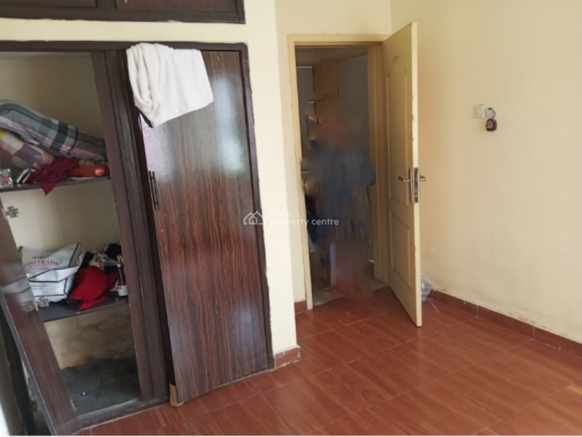 a Nice Room in a Shared Apartment, Abraham Adasanya Estate, Ajiwe, Ajah, Lagos, Self Contain (single Rooms) for Rent