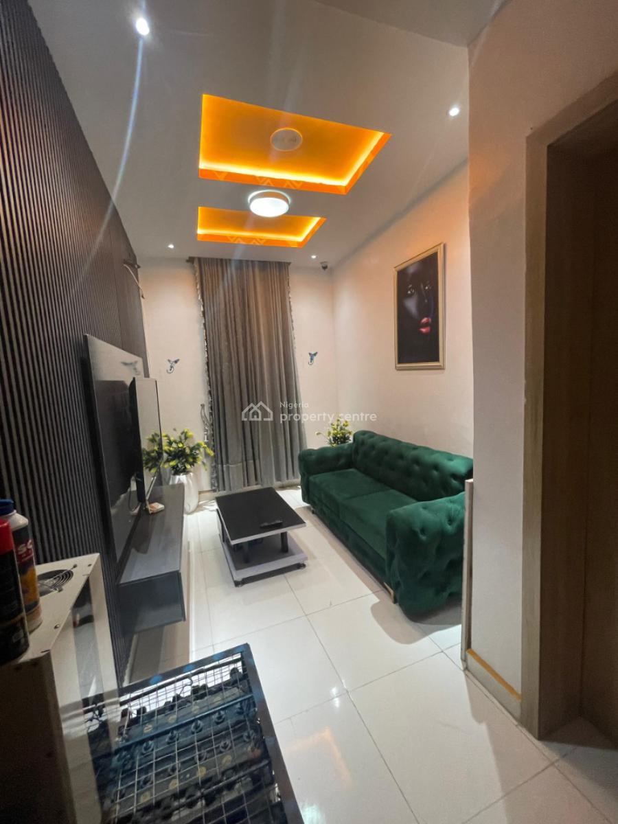 4 Bed Room Apartment, Lekki Phase 2, Lekki, Lagos, Flat / Apartment Short Let
