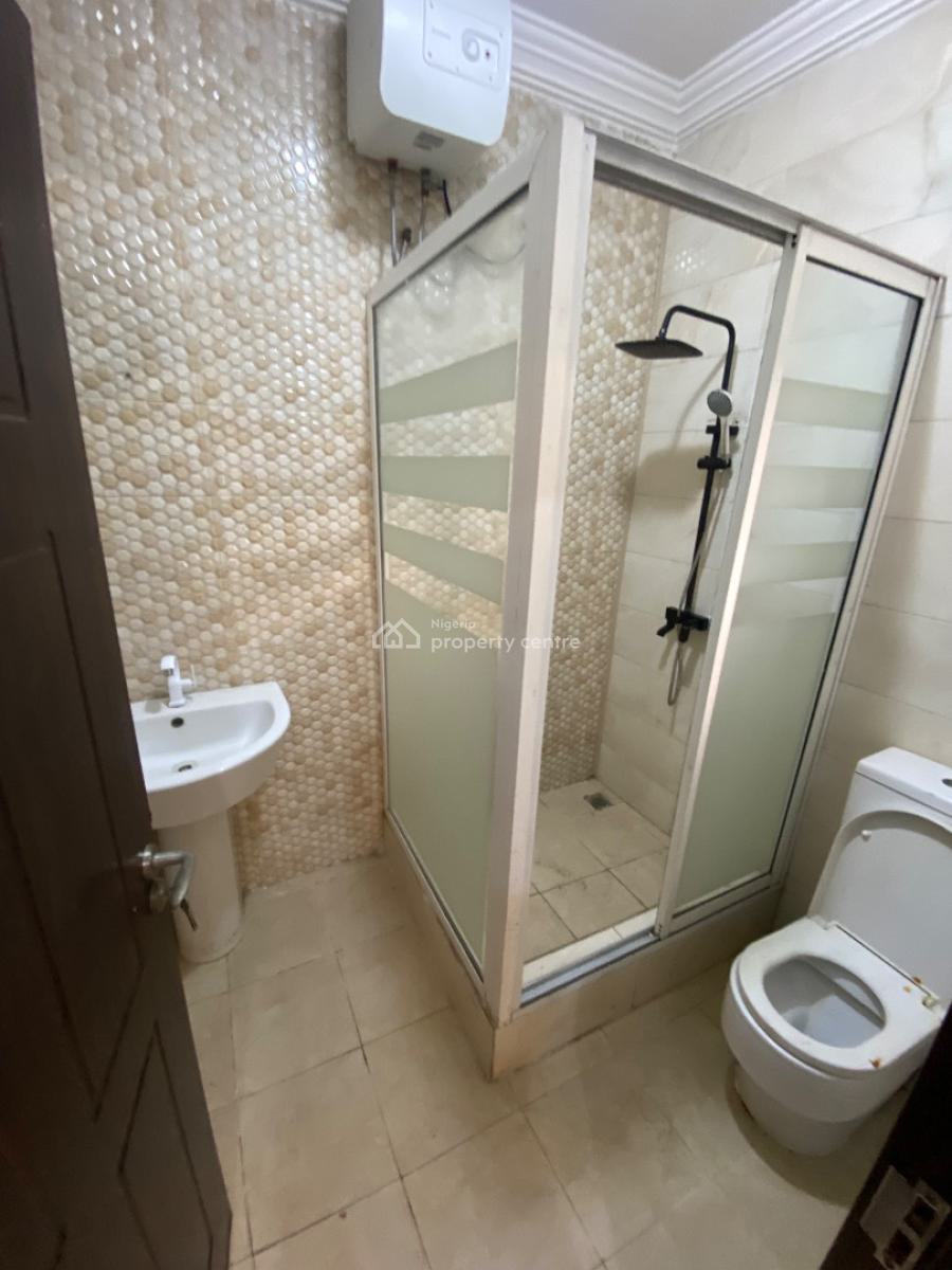 Self Serviced 2 Bedroom a, Off Admiralty Way, Lekki Phase 1, Lekki, Lagos, Flat / Apartment for Rent