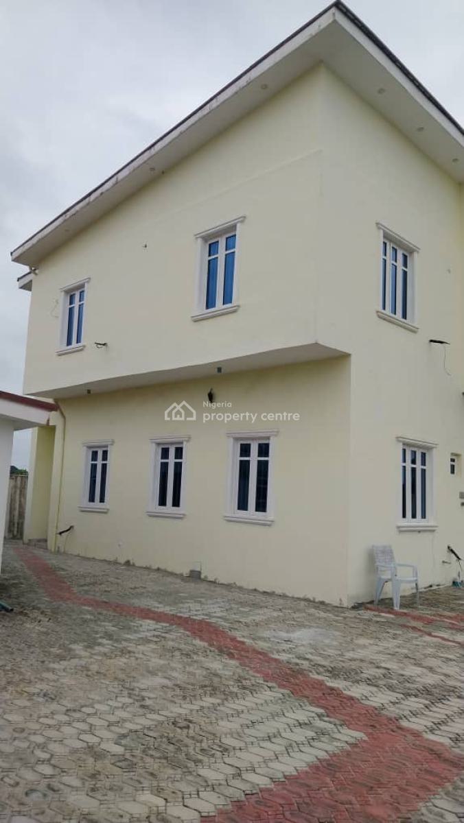 Newly Built  (downstairs) in Serene Neighborhood, Ogunfayo Estate, Awoyaya, Ibeju Lekki, Lagos, Flat / Apartment for Rent