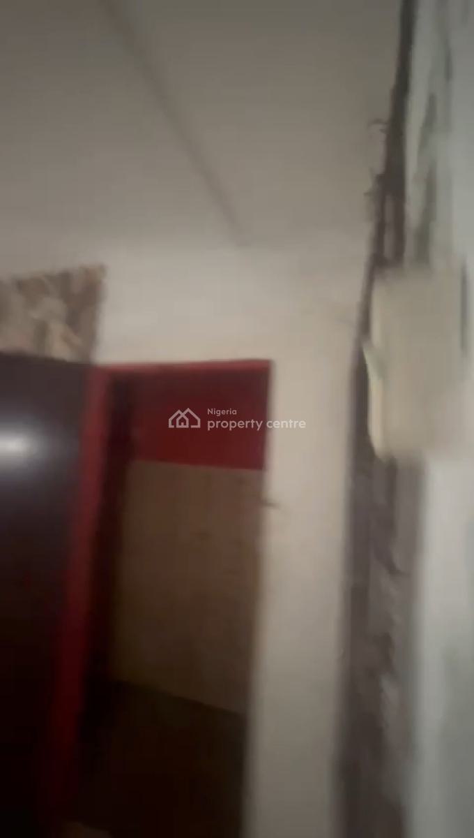 Specious and Standard Roomself Con, Akoka, Yaba, Lagos, Self Contain (single Rooms) for Rent