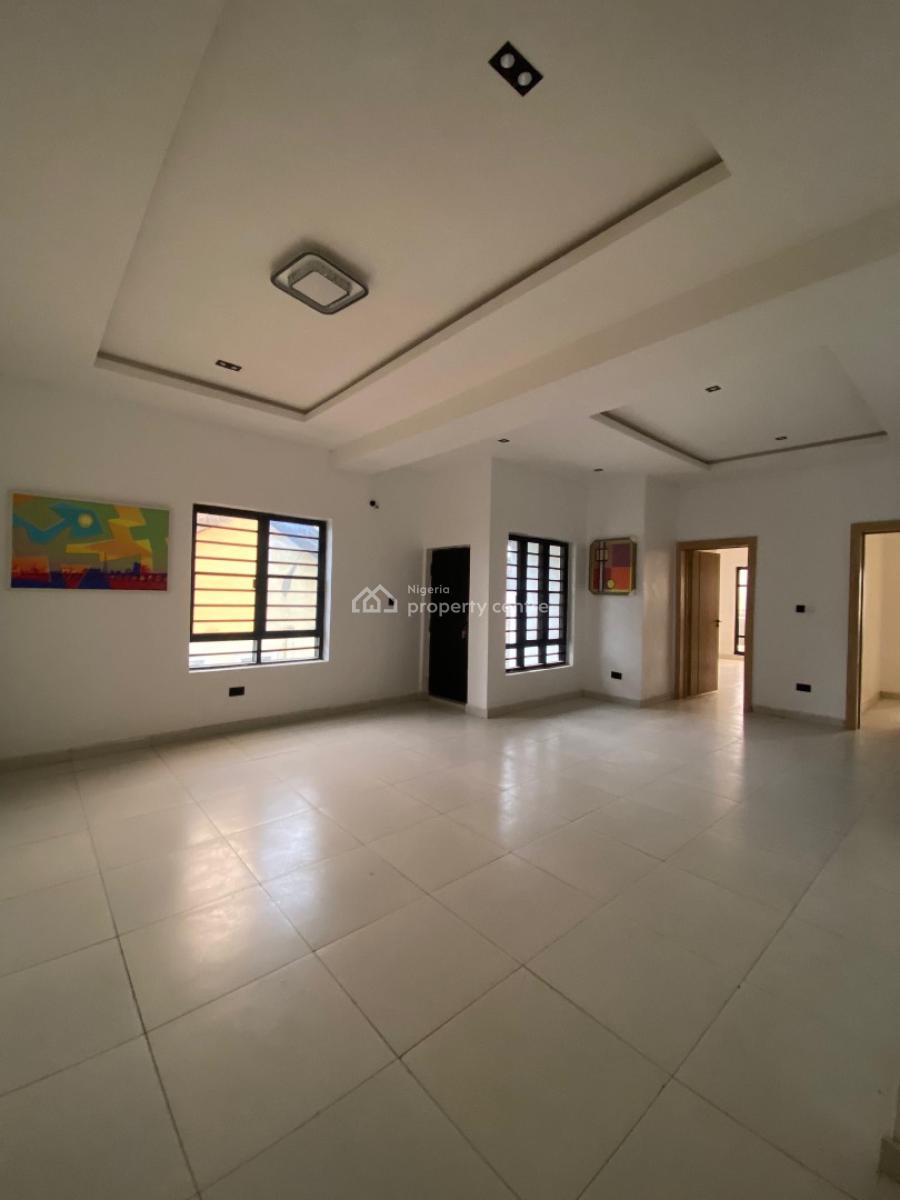 2 Bedroom Flat Apartment, Ologolo, Lekki, Lagos, Flat / Apartment for Sale