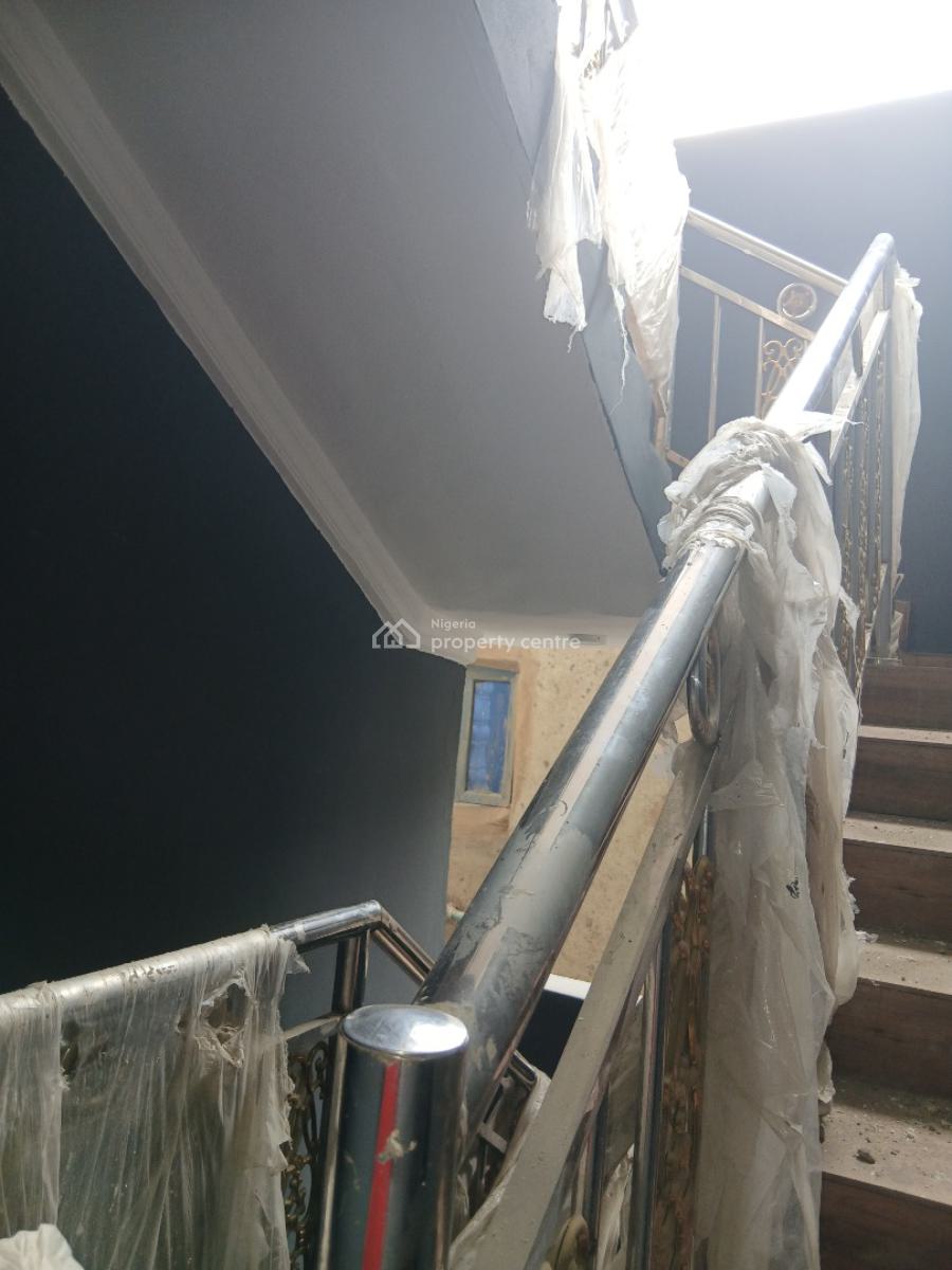 Beautiful New 2 Bedroom, Yaba, Lagos, Flat / Apartment for Rent