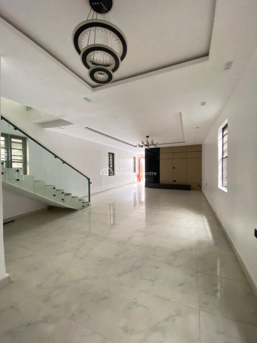 4 Bedroom Fully Detached Duplex with Bq, Ologolo, Lekki, Lagos, Detached Duplex for Sale