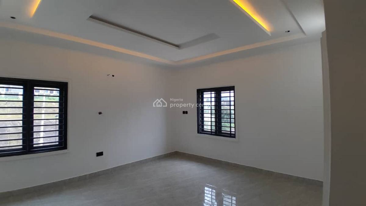 6 Bedrooms Detached Duplex with Guest Chalet, Naf Valley Estate, Asokoro District, Abuja, Detached Duplex for Sale
