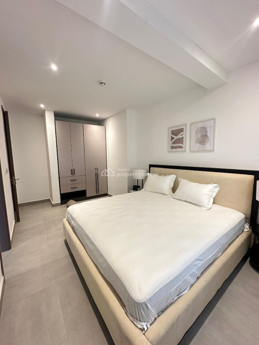 Quality Luxury Spacious 2 Bedroom Apartment with Bq, Swimming Pool,, Lekki Phase 1, Lekki, Lagos, Flat / Apartment for Sale