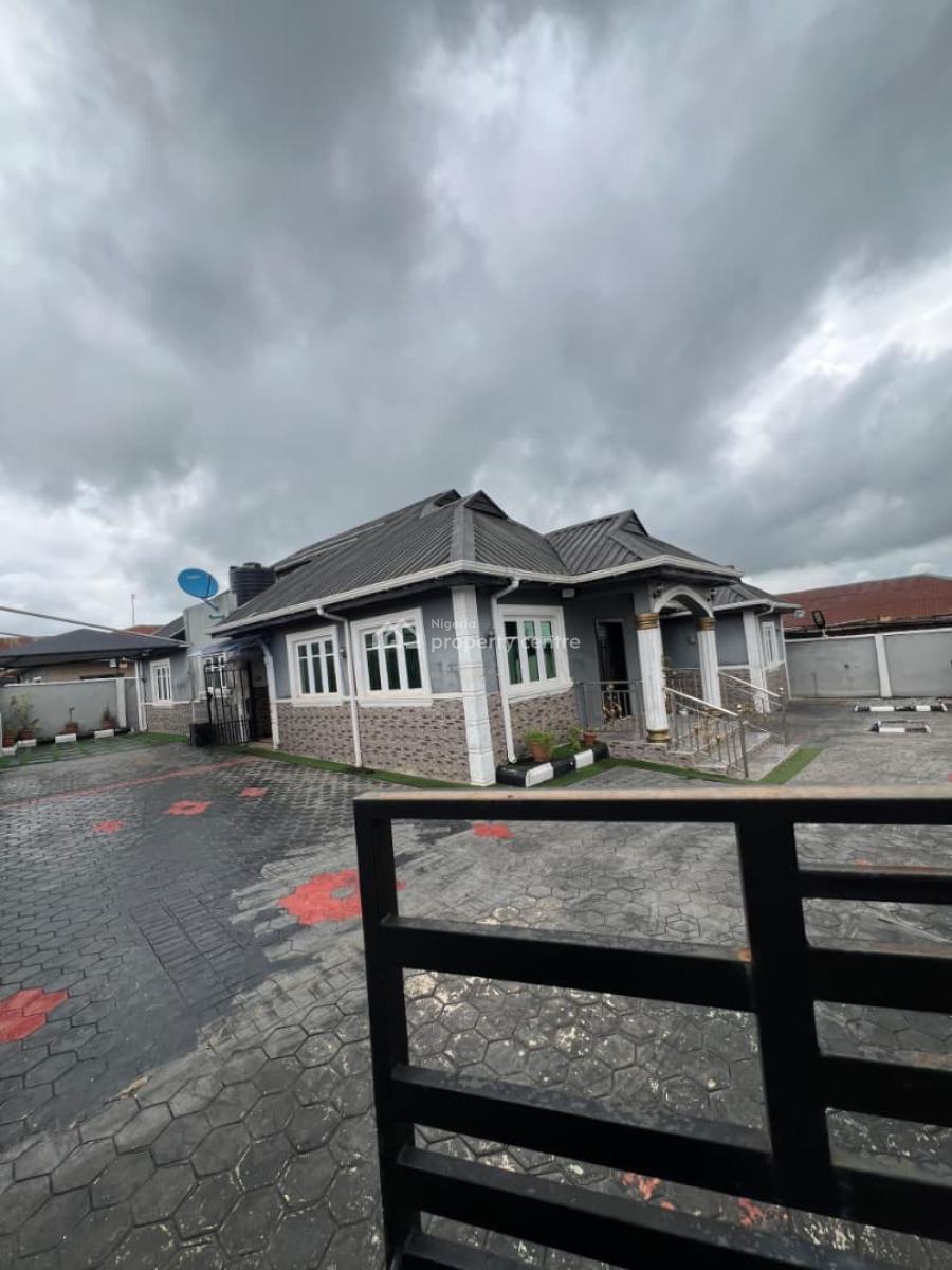 Nicely Built 3 Bedroom, Idi Obi Ologuneru, Ibadan, Oyo, Detached Bungalow for Sale