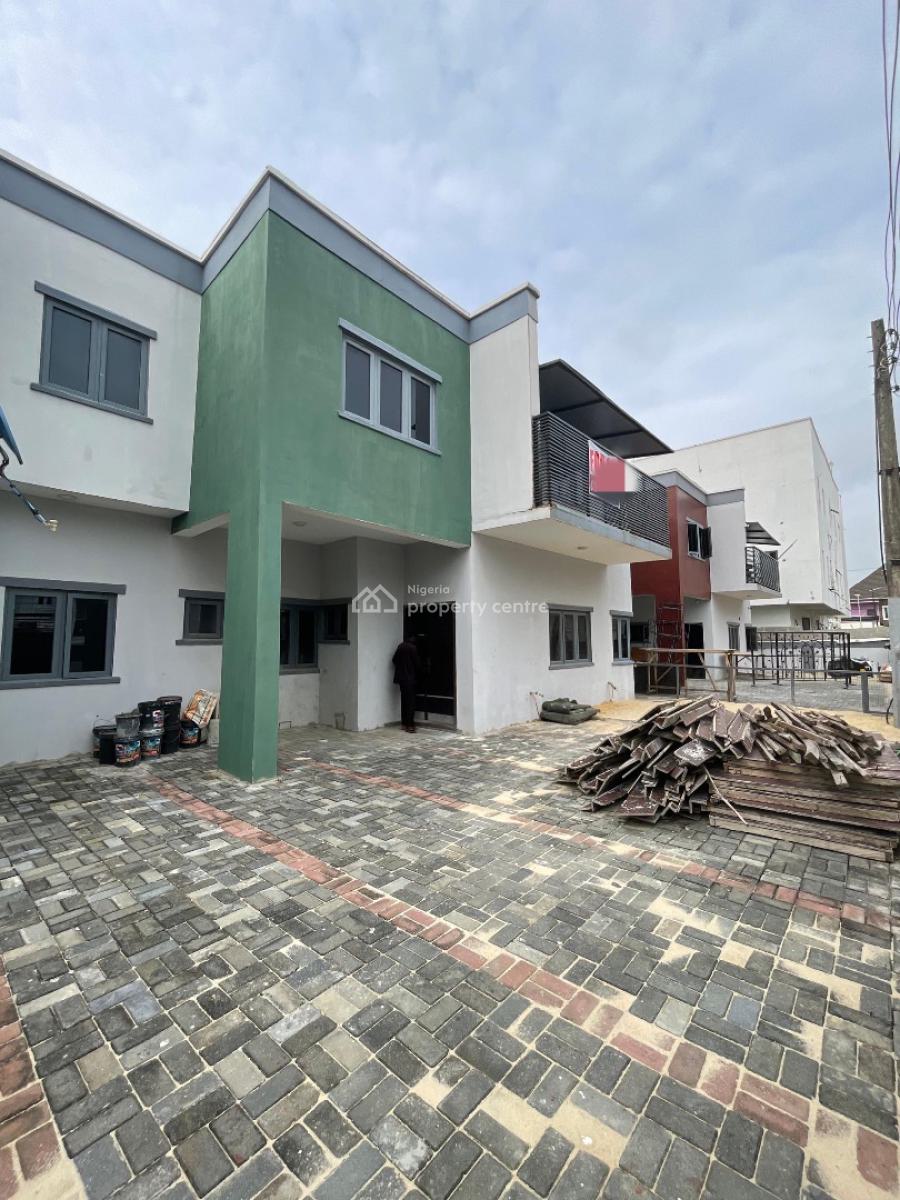 Spacious 4 Bedroom Semi Detached Duplex with Bq, Ologolo, Lekki, Lagos, Semi-detached Duplex for Sale